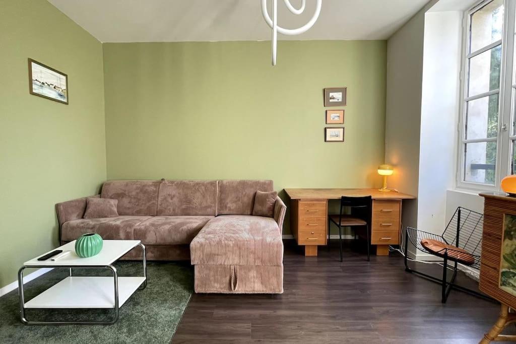 Le Manoir Mermoz : Appartement T2 Tout Equipe Rennes Luaran gambar